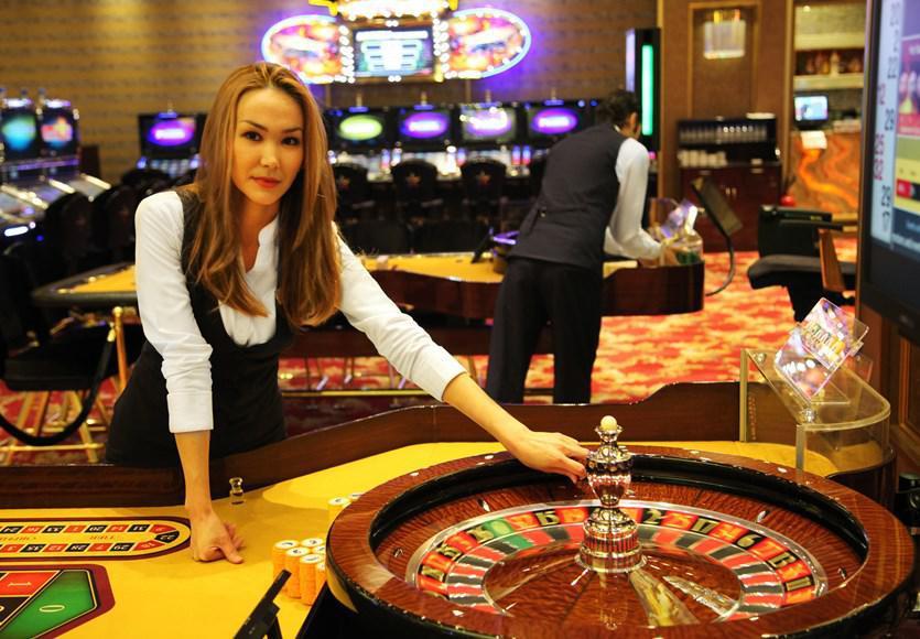 Ada Beach Hotel Karavas  Ngoại thất bức ảnh