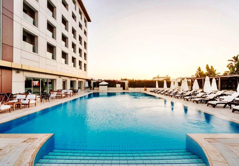 Ada Beach Hotel Karavas  Ngoại thất bức ảnh